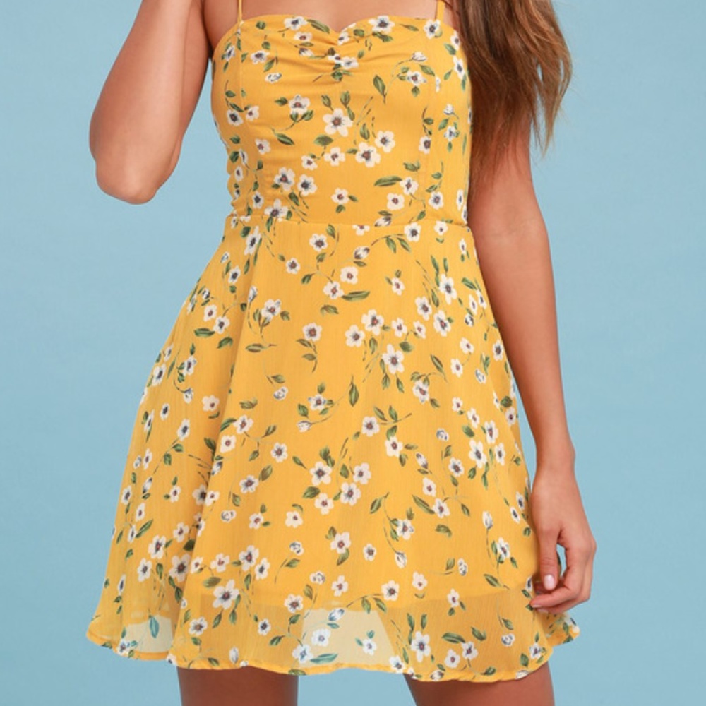 Lulu's "Daisies Go By" Mustard Yellow Floral Dress